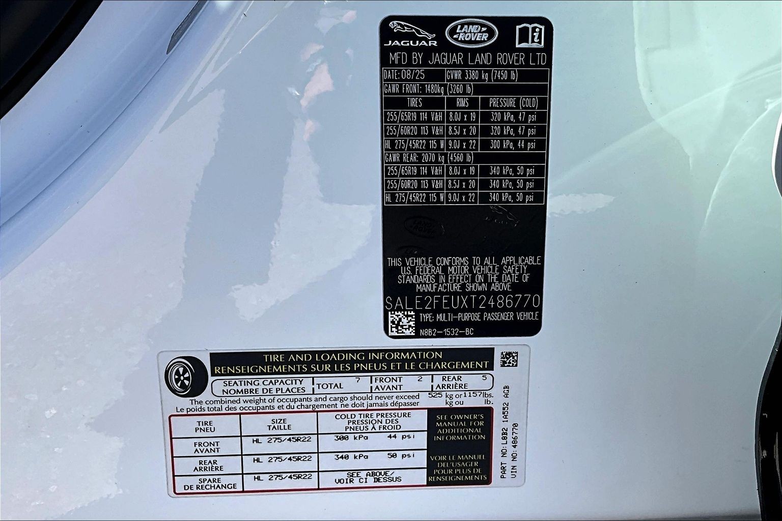 New 2026 Land Rover Defender 130 X-Dynamic SE 4D Sport Utility in